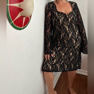 Vicky Tiel | Lace Long Sleeve Midi Dress